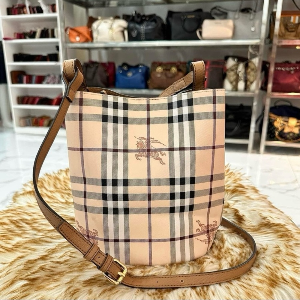 Burberry Lorne